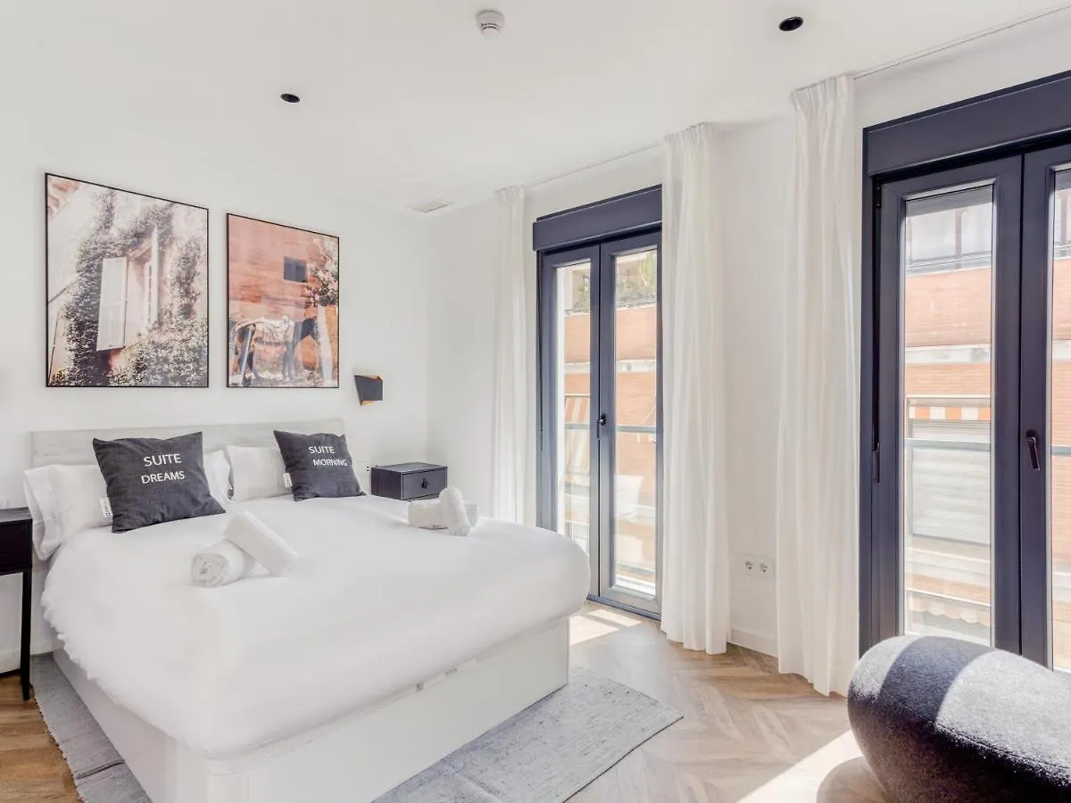 Limehome Malaga Calle Ancha Del Carmen - Digital Access 3*,