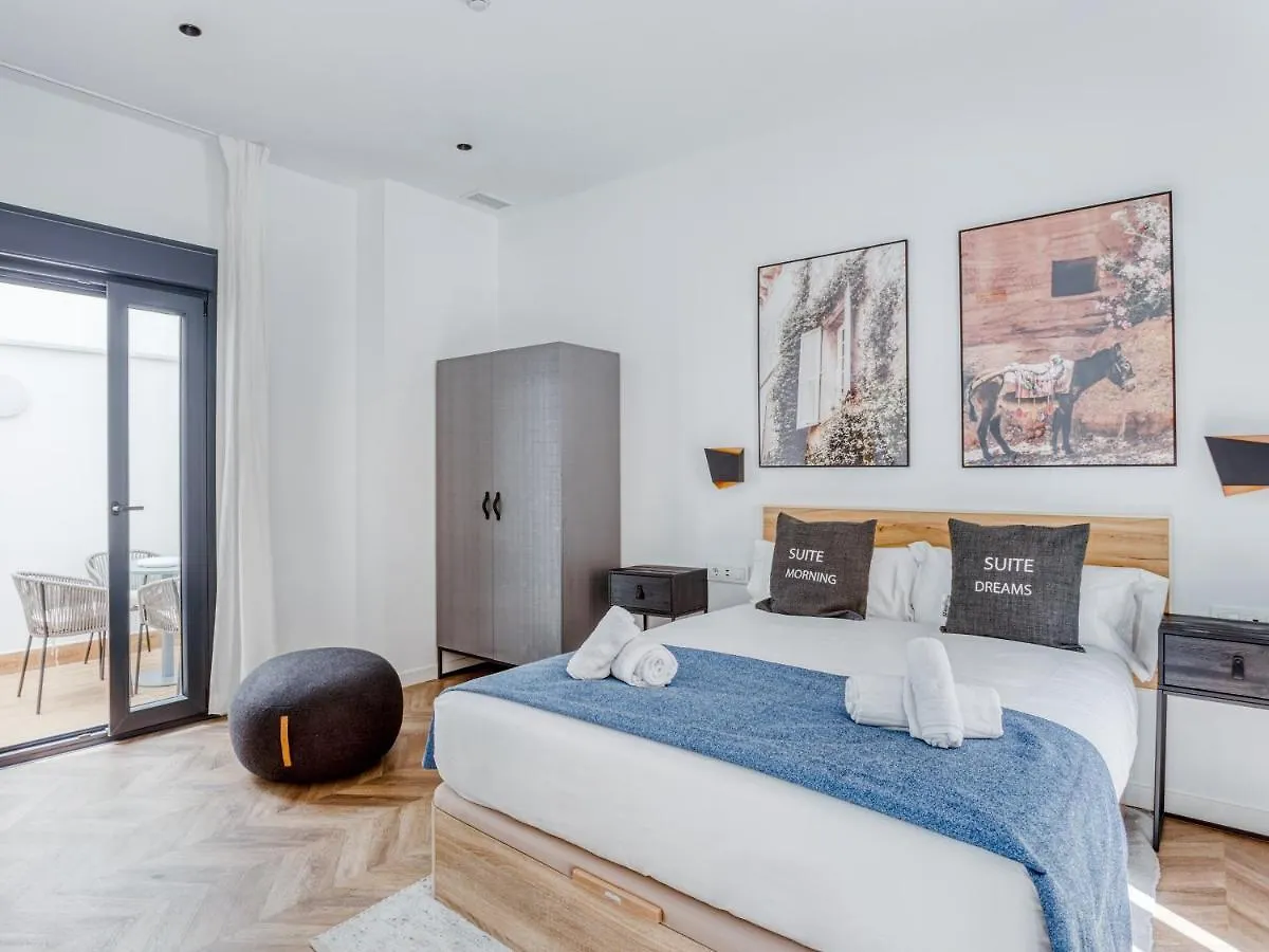 Limehome Malaga Calle Ancha Del Carmen - Digital Access Apart Otel